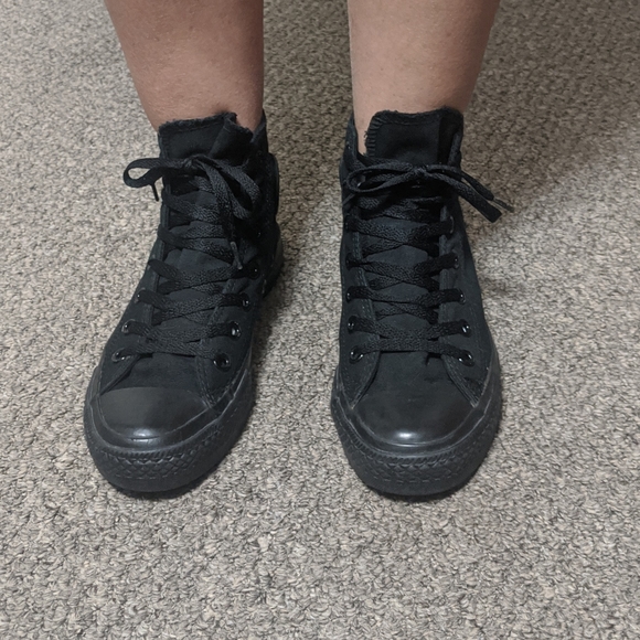 Shoes - Picture 3 of 5